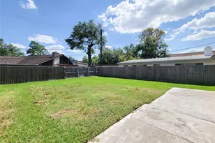 2115 Forest Oaks Dr, Houston, TX 77017 - Photo 43