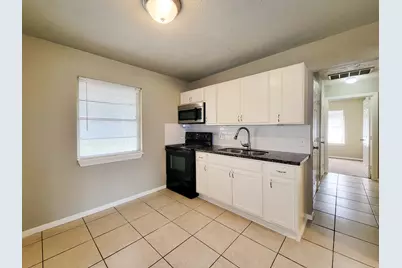 10117 Dulcimer Street, Houston, TX 77051 - Photo 17
