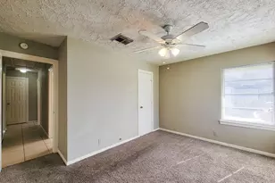 10117 Dulcimer St, Houston, TX 77051 - Photo 27