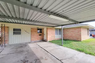 10117 Dulcimer St, Houston, TX 77051 - Photo 3