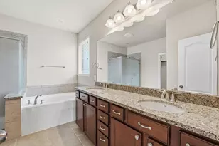 23722 Bernshausen Dr, Spring, TX 77389 - Photo 19