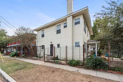 615 Pacific St, Houston, TX 77006 - Photo 3