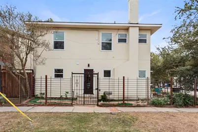 615 Pacific St, Houston, TX 77006 - Photo 1