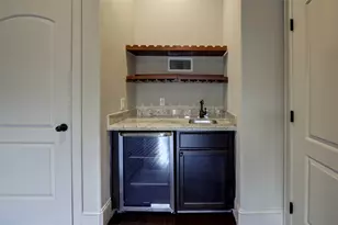 1809 W 24th St, Houston, TX 77008 - Photo 21