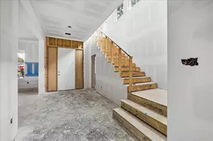 1335 Gardenia Dr, Houston, TX 77018 - Photo 3