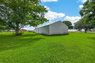 9006 FM 361 Rd, Richmond, TX 77469 - Photo 11