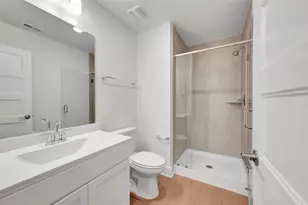 1816 Sleeping Hls Dr, Rosenberg, TX 77471 - Photo 19