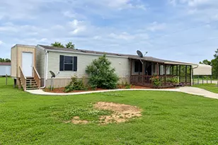 555 Legion Rd, Angleton, TX 77515 - Photo 3