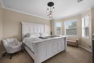 2875 Torano Cir, League City, TX 77573 - Photo 15