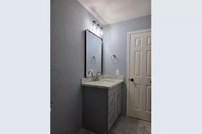 9526 Heflin Colony Drive, Sugar Land, TX 77498 - Photo 37