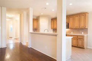 416 Laddingford Ln, League City, TX 77573 - Photo 5