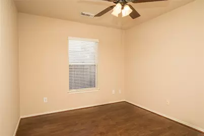 416 Laddingford Ln, League City, TX 77573 - Photo 13