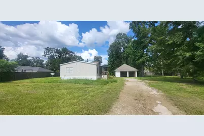 16711 Lake Circle, Conroe, TX 77302 - Photo 19