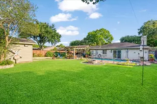 9530 Ravensworth Dr, Houston, TX 77031 - Photo 31