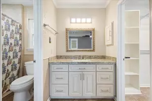 9530 Ravensworth Dr, Houston, TX 77031 - Photo 19