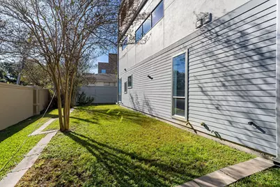 162 Vieux Carre Drive, Houston, TX 77009 - Photo 41