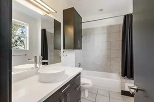 162 Vieux Carre Dr, Houston, TX 77009 - Photo 27