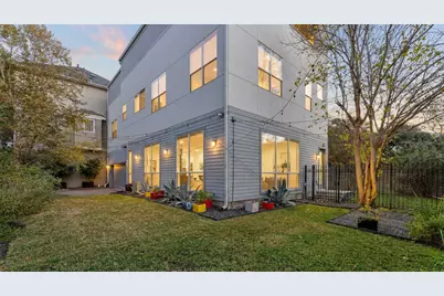 162 Vieux Carre Drive, Houston, TX 77009 - Photo 39