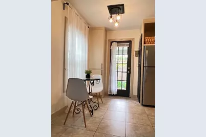 4709 Park Drive, Houston, TX 77023 - Photo 9