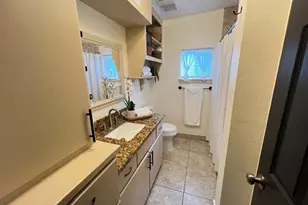 4709 Park Dr, Houston, TX 77023 - Photo 15