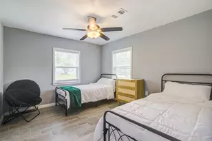 541 Circle Dr, La Porte, TX 77571 - Photo 19