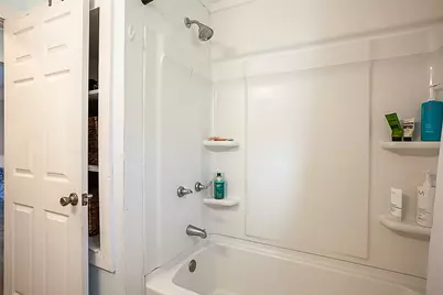 3817 Stuart Avenue, Groves, TX 77619 - Photo 11