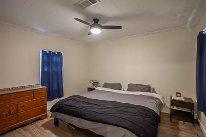 3817 Stuart Avenue, Groves, TX 77619 - Photo 13