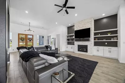 11693 Grandview Drive, Montgomery, TX 77356 - Photo 7