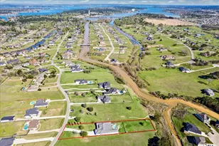 11693 Grand View Dr, Montgomery, TX 77356 - Photo 33