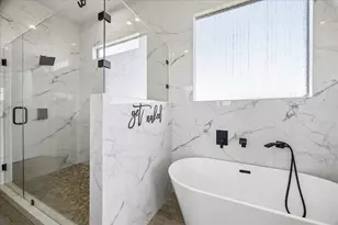 11693 Grand View Dr, Montgomery, TX 77356 - Photo 15