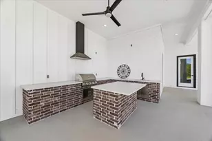 11693 Grand View Dr, Montgomery, TX 77356 - Photo 29