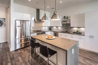 1211 Caroline Street #1401, Houston, TX 77002 - Photo 17