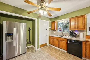 2918 Crest Park Dr, Houston, TX 77082 - Photo 19