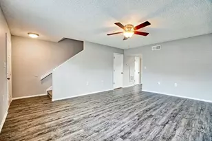 3001 Fountainhead Cir, Melbourne, FL 32934 - Photo 13