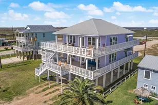 310 Coral Ct, Surfside Beach, TX 77541 - Photo 3