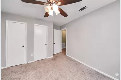 5815 Effingham Drive, Houston, TX 77035 - Photo 27