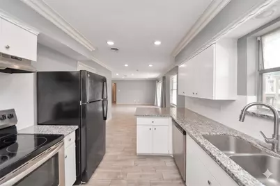 5815 Effingham Drive, Houston, TX 77035 - Photo 15