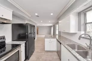 5815 Effingham Dr, Houston, TX 77035 - Photo 15