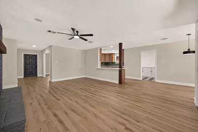 349 Dawn Hill Drive, Friendswood, TX 77546 - Photo 9