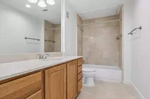 2520 Robinhood St, Houston, TX 77005 - Photo 13