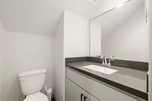 725 N Emile St, Houston, TX 77020 - Photo 17
