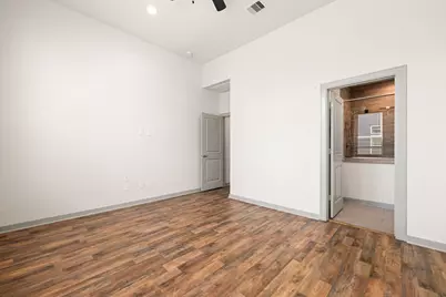 725 N Emile Street, Houston, TX 77020 - Photo 19