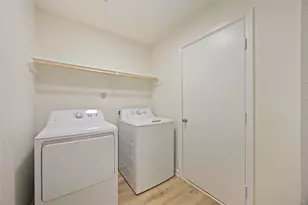 2722 Skyview Downs Dr, Houston, TX 77047 - Photo 17