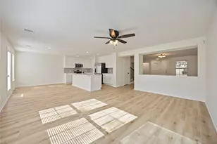 2722 Skyview Downs Dr, Houston, TX 77047 - Photo 15