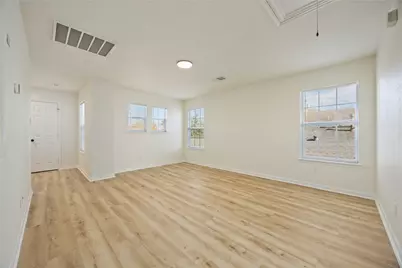 2722 Skyview Downs Drive, Houston, TX 77047 - Photo 19