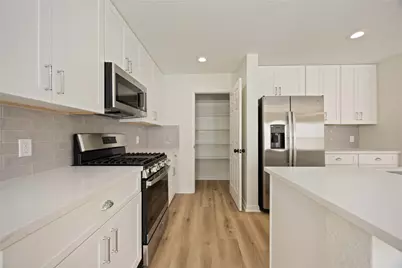 2722 Skyview Downs Drive, Houston, TX 77047 - Photo 11