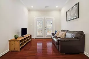 5717 Val Verde St, Houston, TX 77057 - Photo 7