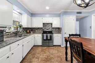135 Navajo Cir, Cibolo, TX 78108 - Photo 7