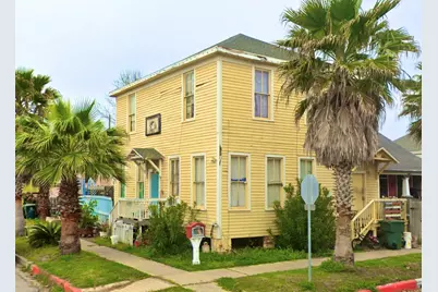 1426 17th Street, Galveston, TX 77550 - Photo 1