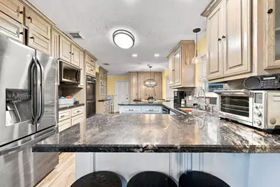 602 Renaldo Street, Dickinson, TX 77539 - Photo 15